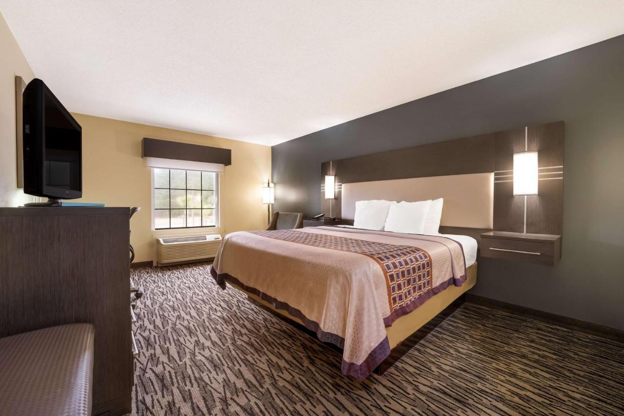 Best Western Bradbury Inn & Suites Perry Extérieur photo
