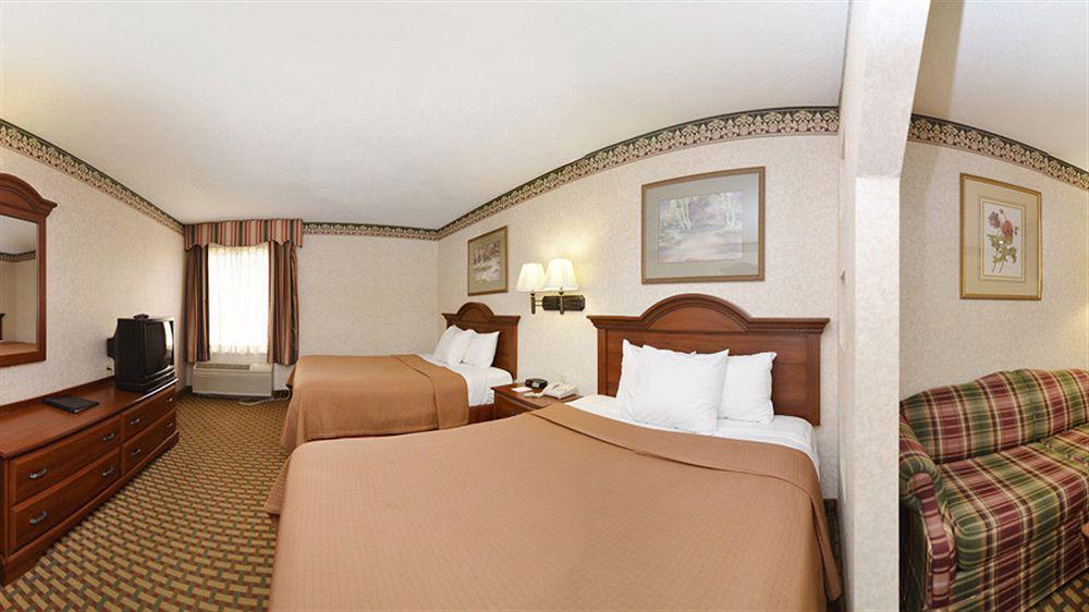 Best Western Bradbury Inn & Suites Perry Extérieur photo