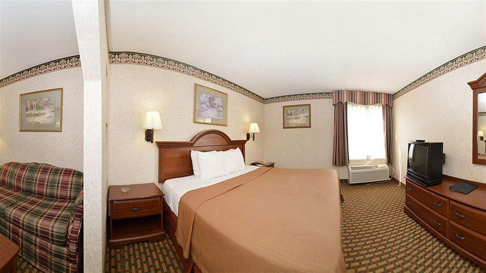 Best Western Bradbury Inn & Suites Perry Extérieur photo